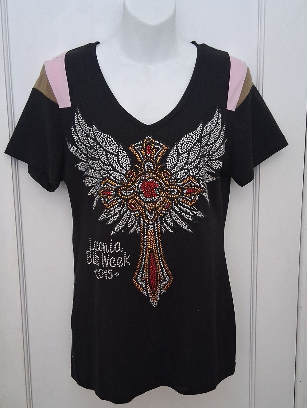 Laconia Bike week Black & Pink Short Sleeve T-Shirt W Rhinestone Winged Cross L